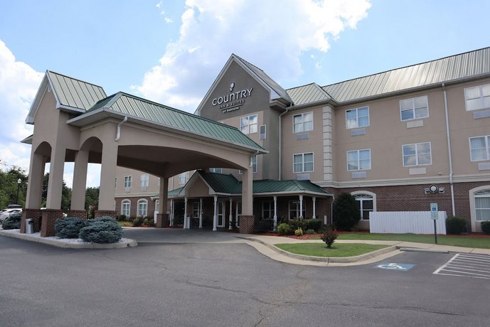 Country Inn & Suites by Radisson Emporia VA