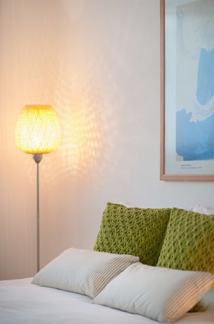 Near Rothschild w/ Parking and Balcony by Sea N' Rent
