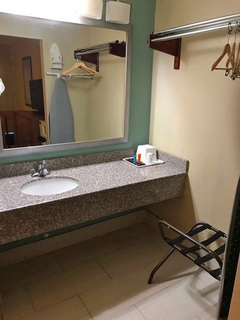 Americas Best Value Inn & Suites Odessa