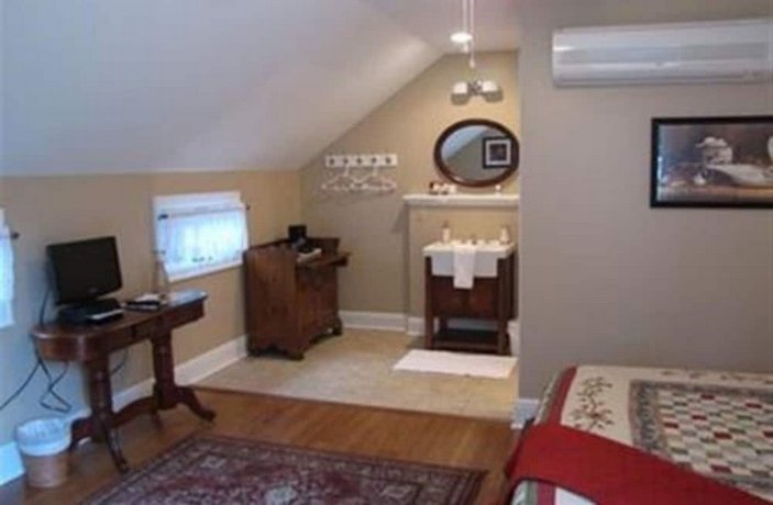 Brickhouse Inn B&B