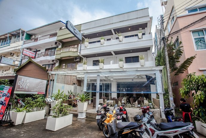 Nirvana Hotel Patong