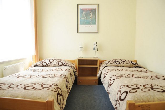Amicus Hotel
