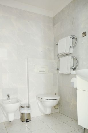 Amicus Hotel