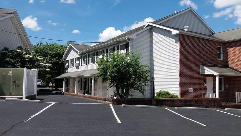 Inn at Cemetery Hill