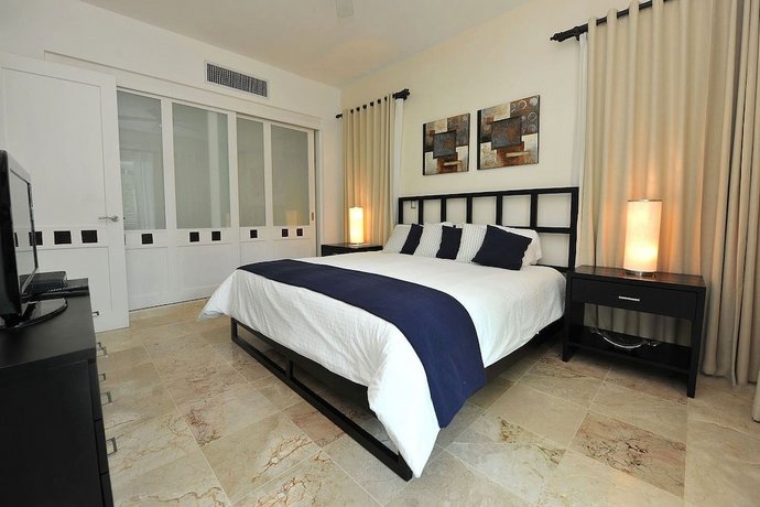 Watermark Luxury Oceanfront Residences