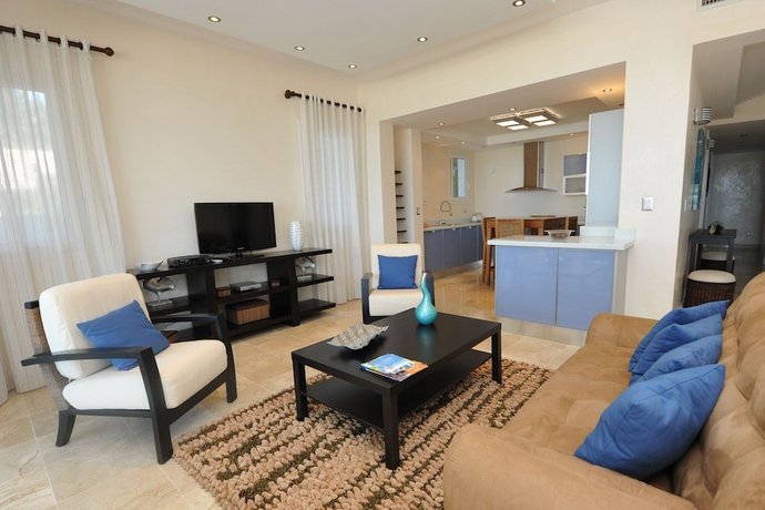 Watermark Luxury Oceanfront Residences