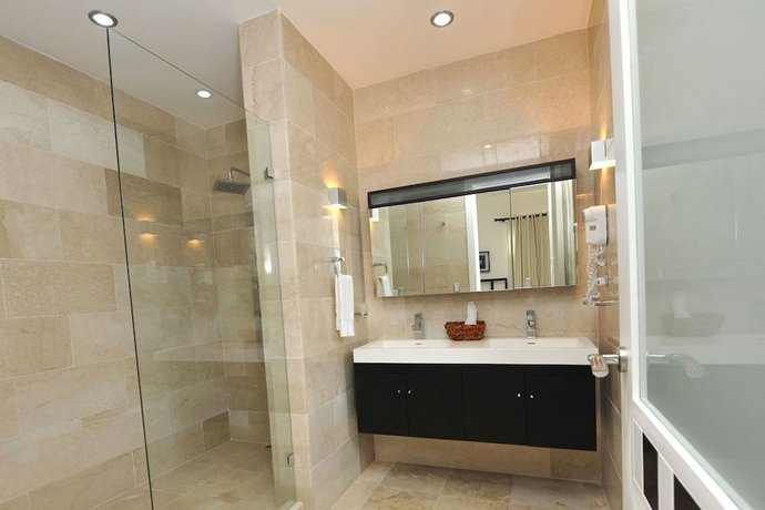 Watermark Luxury Oceanfront Residences