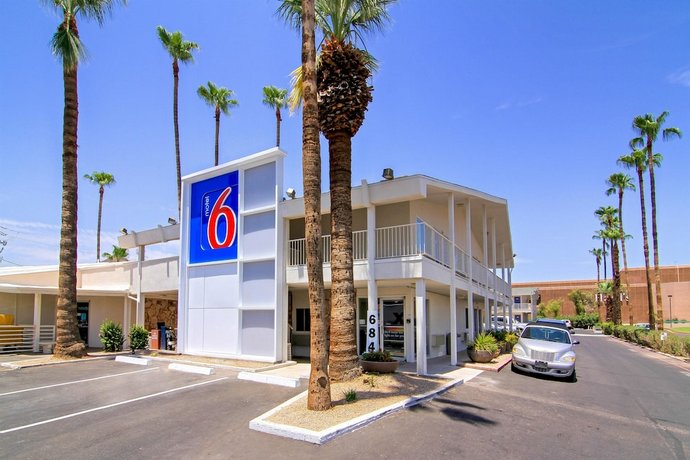 Motel 6 Scottsdale