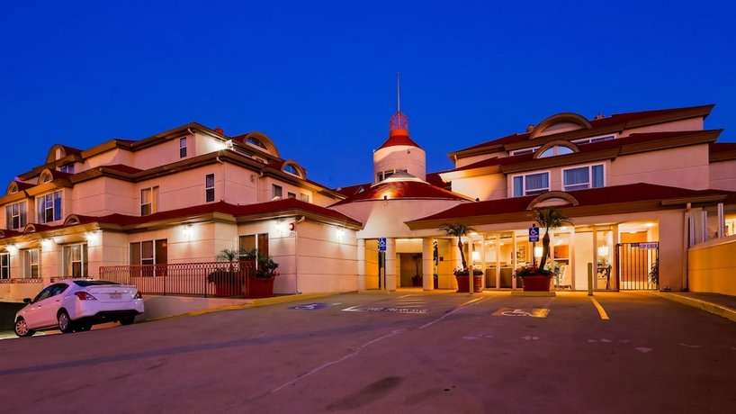 BEST WESTERN Plus Suites Hotel Coronado Island