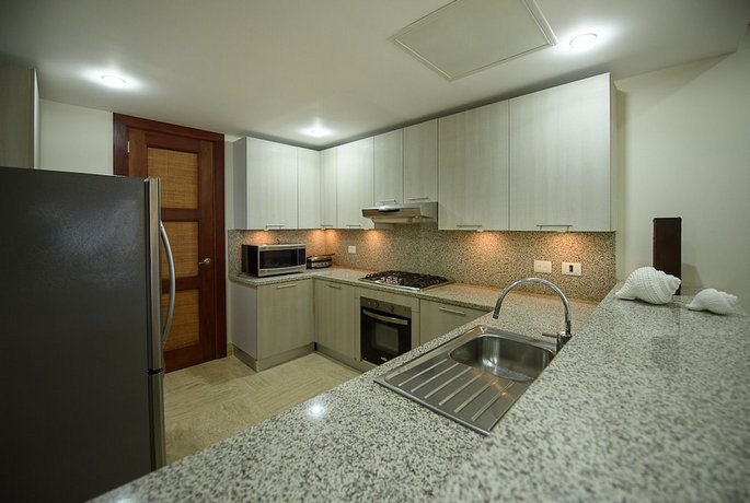 El Portillo Residences by Mint