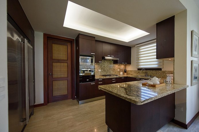 El Portillo Residences by Mint