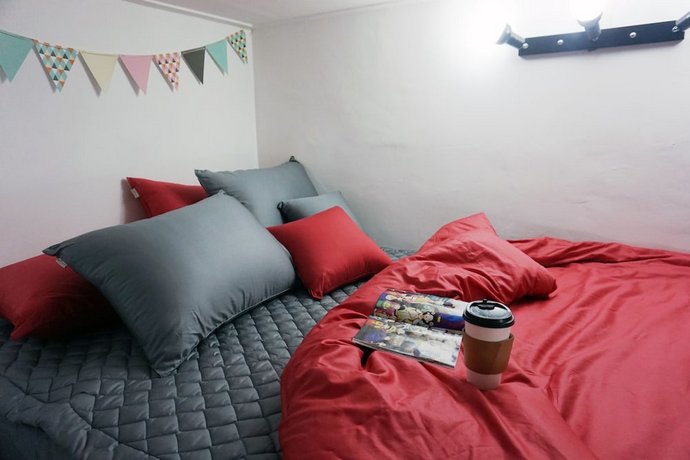 LikeU Guest house