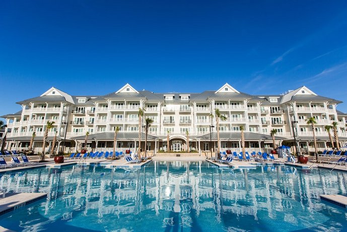 The Beach Club at Charleston Harbor Resort and Marina