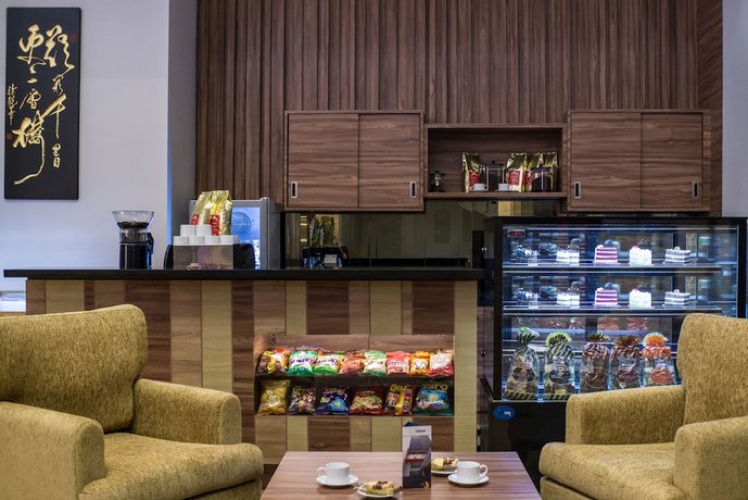 Grand G7 Hotel