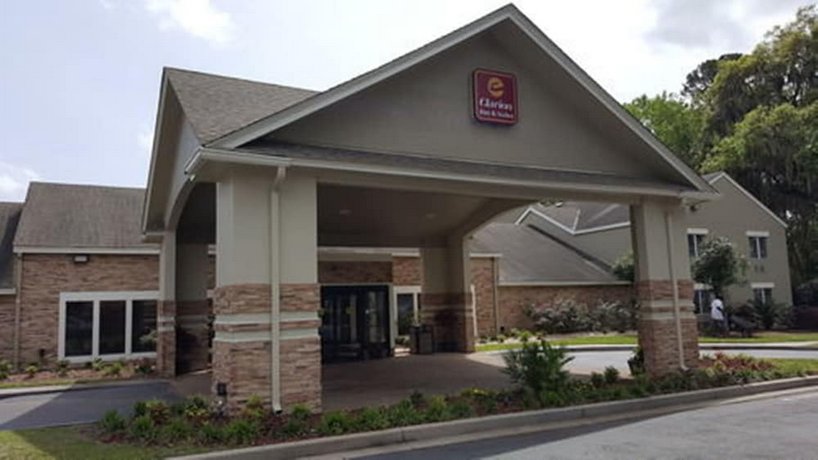 Clarion Inn & Suites Savannah Midtown
