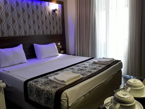 Dolphin Apart Hotel Sarigerme