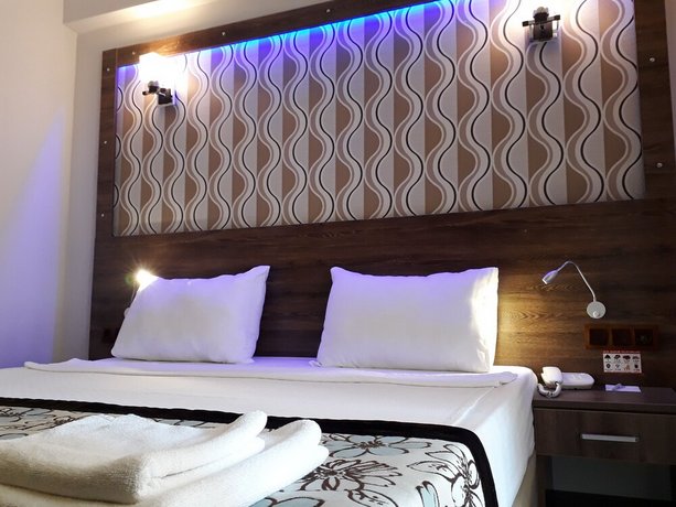 Dolphin Apart Hotel Sarigerme