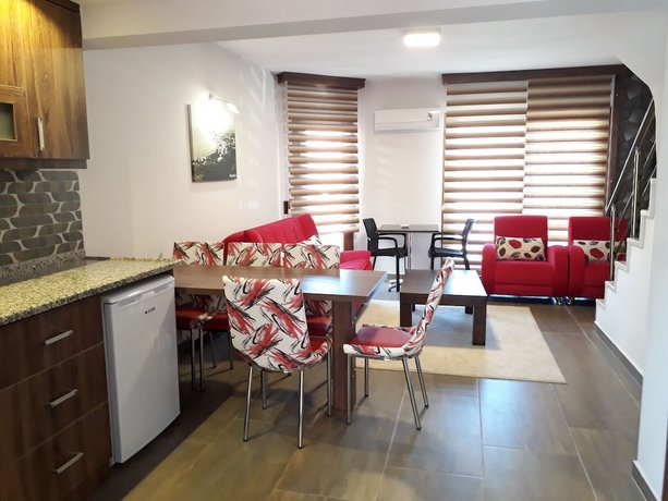 Dolphin Apart Hotel Sarigerme