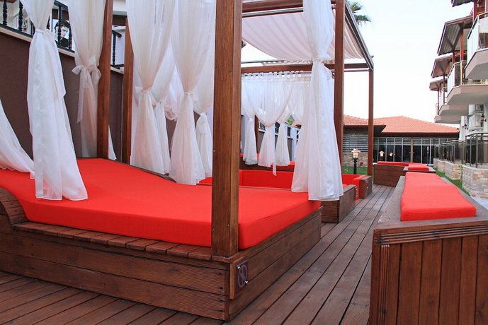 Dolphin Apart Hotel Sarigerme