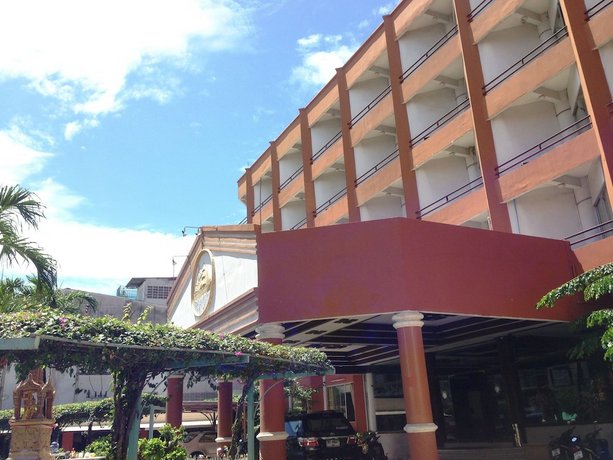 Skaw Beach Hotel