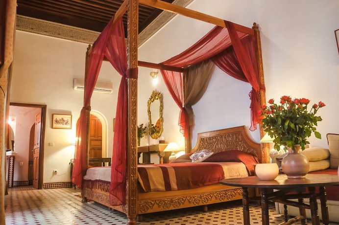 Riad Zamane Fes