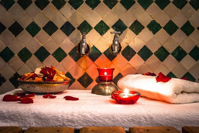 Riad Zamane Fes