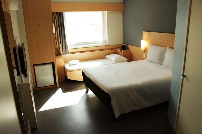 Ibis Copacabana Posto 5