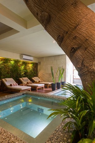 Magic Blue Boutique Hotel