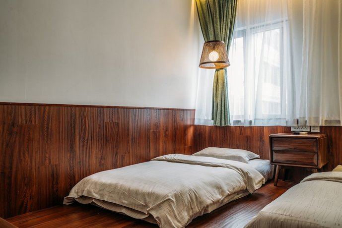 Chengdu Flipflop Hostel Poshpacker Chunxi Road Metro Station