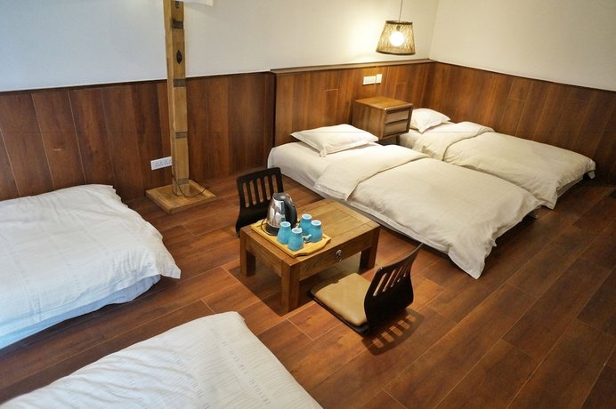 Chengdu Flipflop Hostel Poshpacker Chunxi Road Metro Station