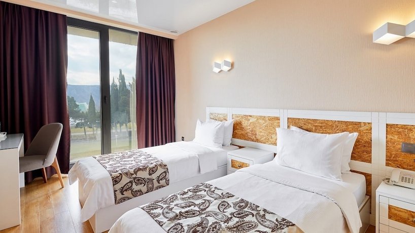 Iveria Inn Hotel