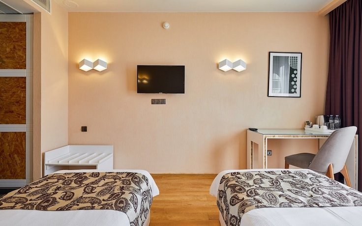 Iveria Inn Hotel