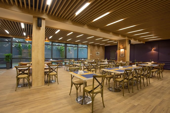 Iveria Inn Hotel