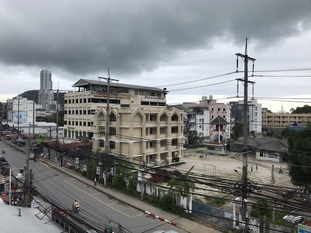 Patong Sub Inn