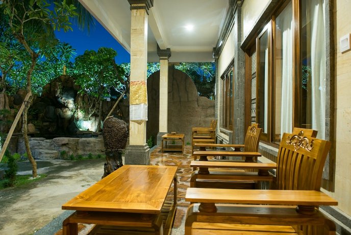Bulan Bali Homestay & Hostel