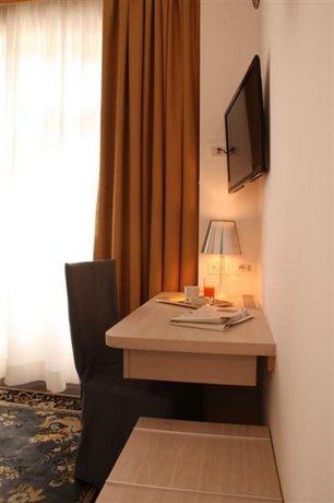 Hotel Appia 442