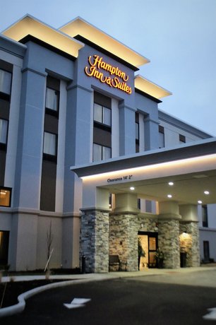 Hampton Inn & Suites-Alliance OH