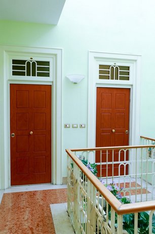 Visa Residence