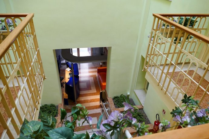 Visa Residence