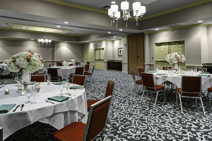 Holiday Inn Savannah Historic District