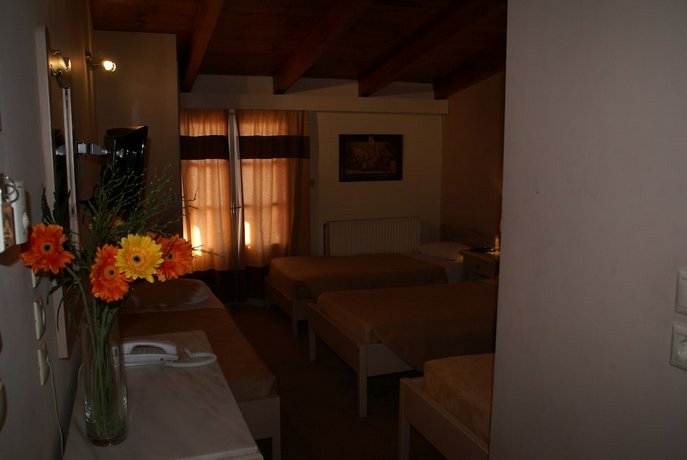 Yria Hotel