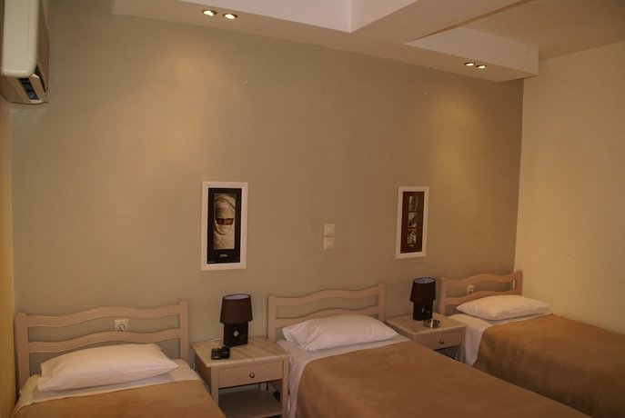 Yria Hotel