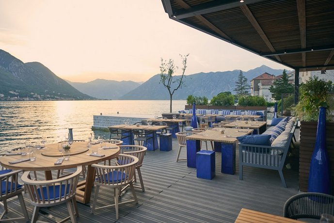 HUMA Kotor Bay