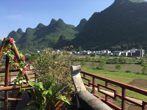 Yangshuo Eden Garden Hotel 