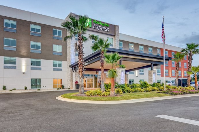 Holiday Inn Express - Fort Walton Beach Central Mary Esther United States thumbnail