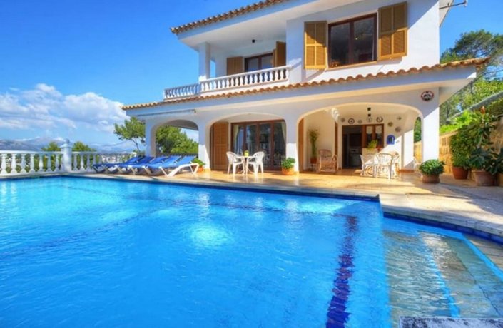 104197 - Villa In Santa Ponsa