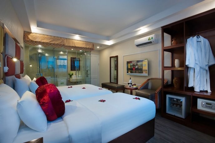 Olympus Old Quarter Hotel