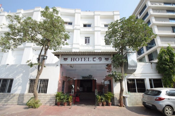 OYO 24936 Hotel C-9