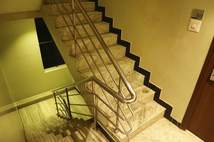 Deluxe Hotel Chennai