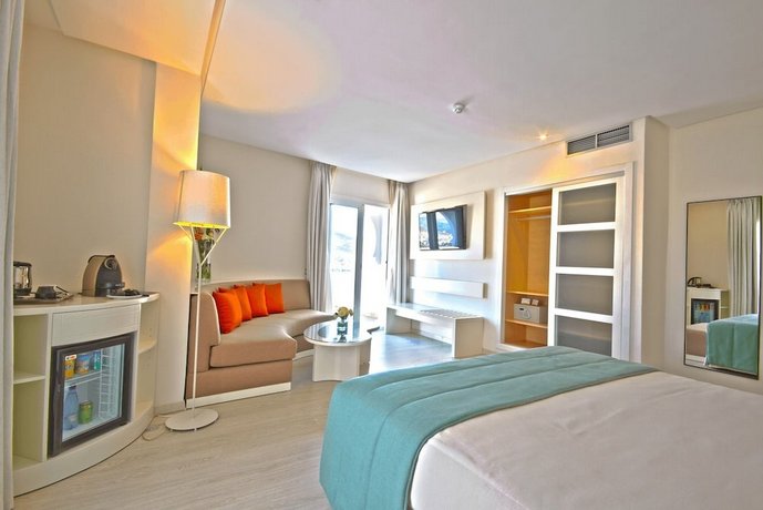 Hotel Al Mandari